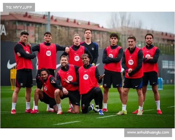 罗贝托:从未想过会与巴萨对阵 巴萨永远是我心中最爱的球队 罗贝托:从未想过会与巴萨对阵 巴萨永远是我心中最爱的球队